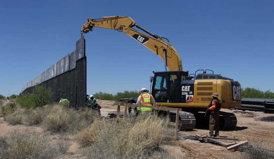Building US-Mexico-Border-Wall