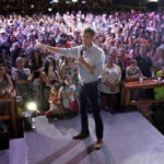 Beto O'Rourke talks to a crowd of voters