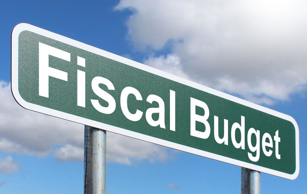 fiscal-budget - road sign
