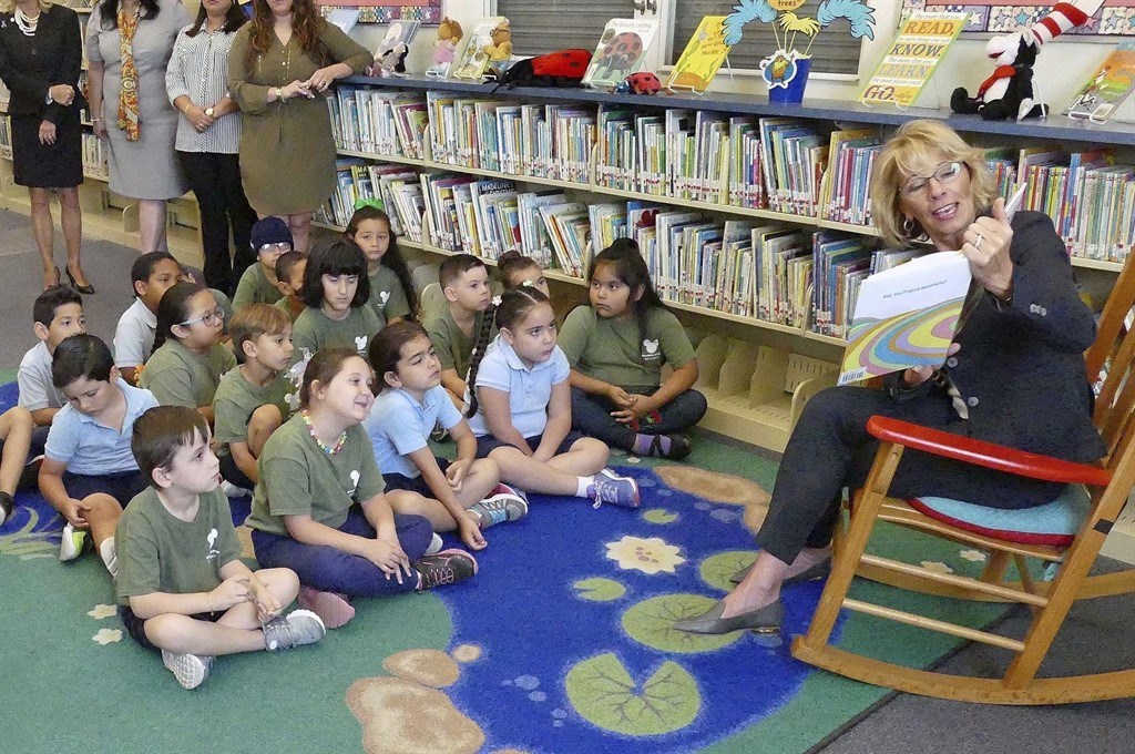 lg elementary students in library