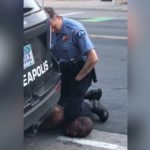 Officer Chauvin w knee on Floyd's neck