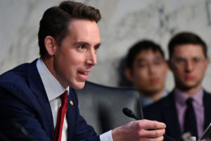 Sen Josh Hawley