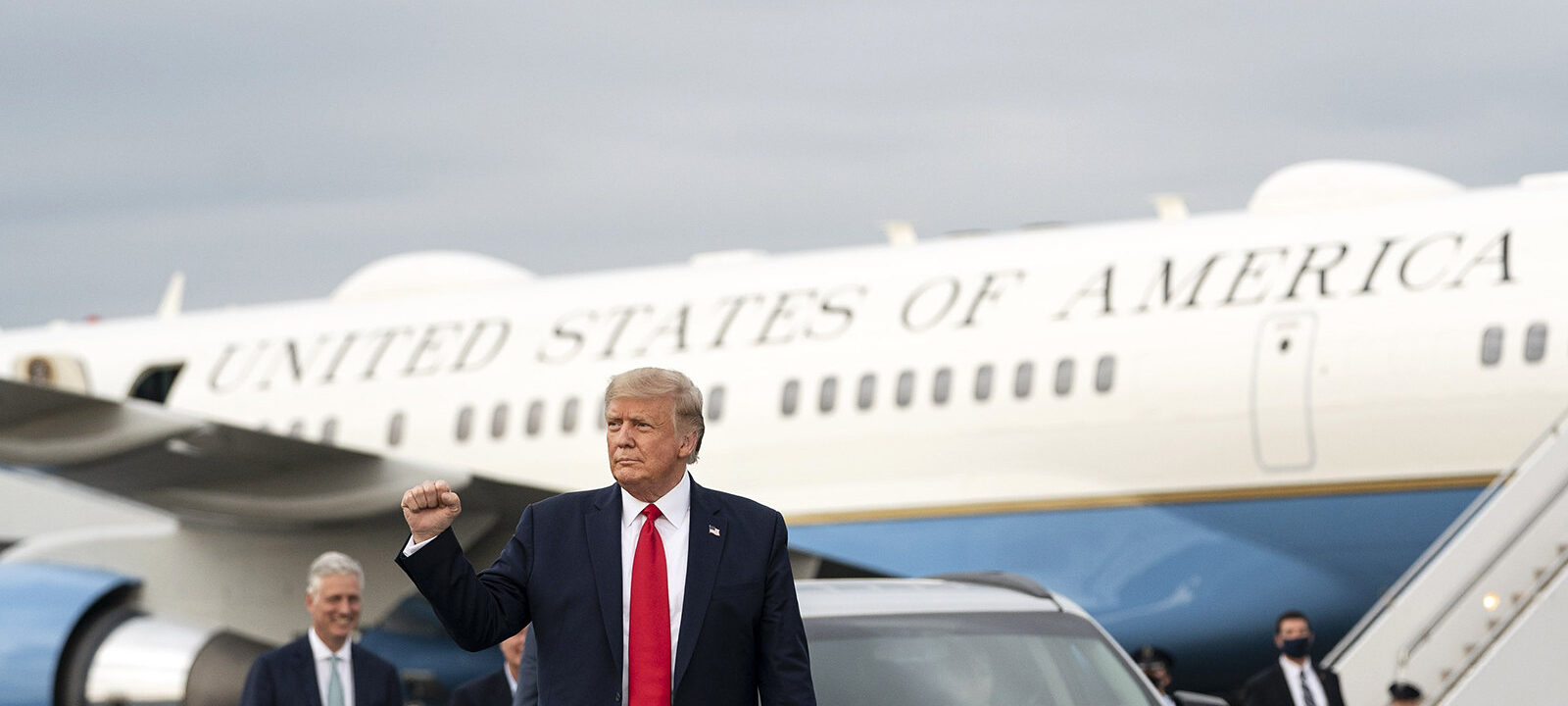 President Trump with Air Force One