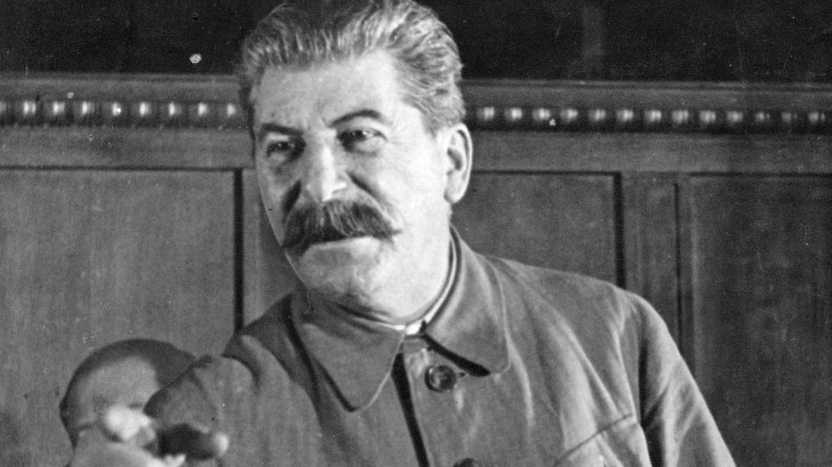 Joseph Stalin points his finger