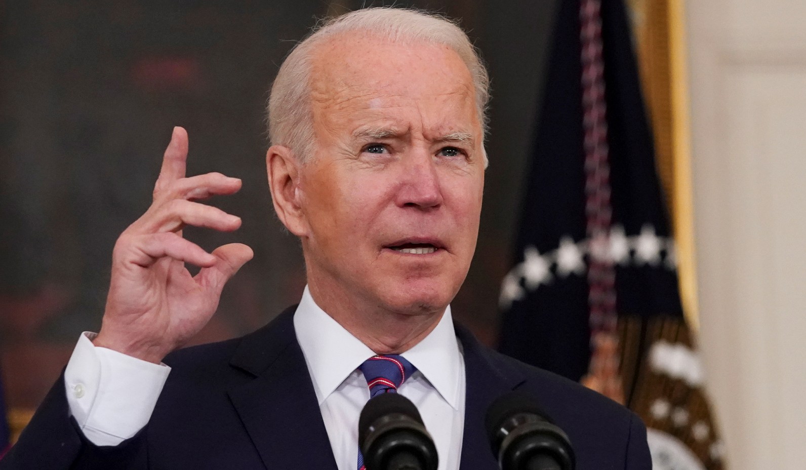 Joe-Biden-speaking - finger pointed