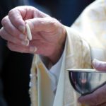 catholic-mass-holy-communion