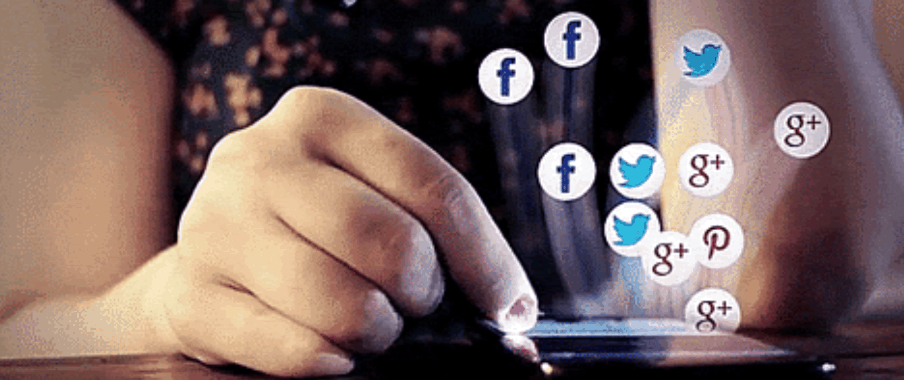 Dangers-of-teen-social-media