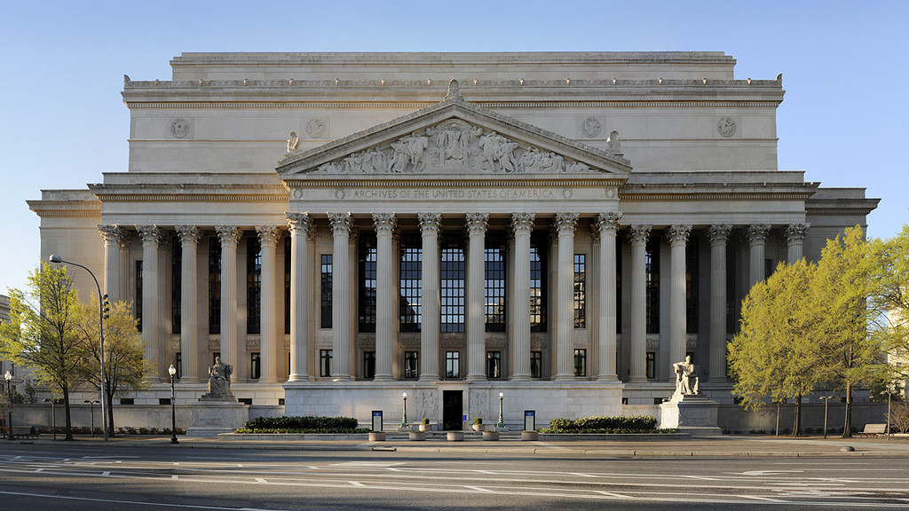 national-archives-building-pennsylvania-ave