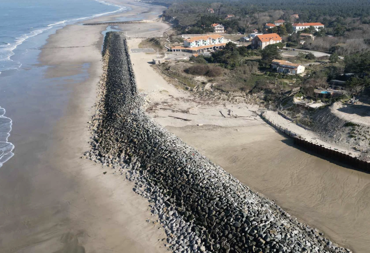 sea wall protects sand dunes, Soulac-sur-Mer, France