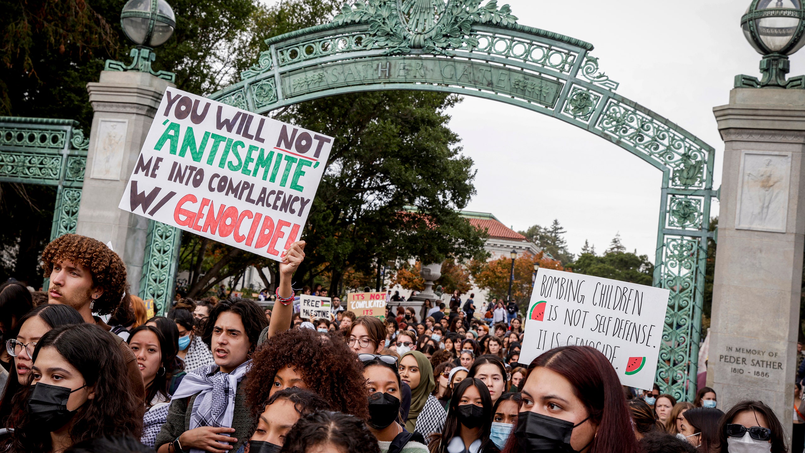 Antisemitism - Pro-hamas protesters at UC Berkley
