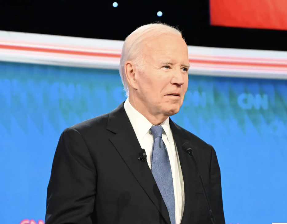 Biden - blank eyed - at debate