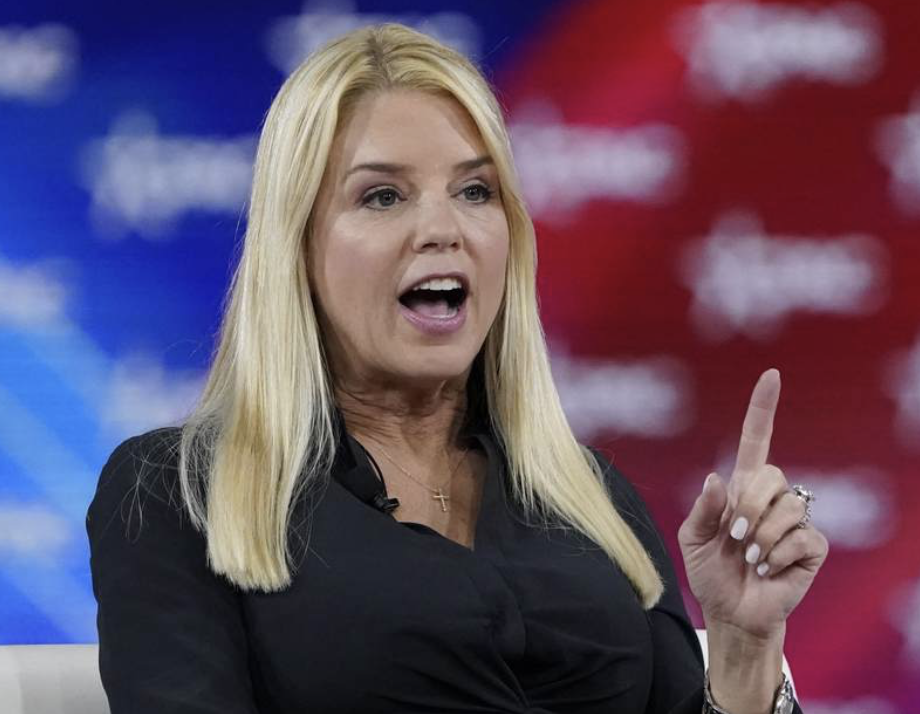 Pam Bondi nominated for AG