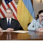 Washington and Kyiv representatives sign minerals deal
