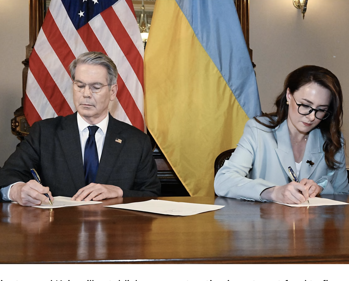 Washington and Kyiv representatives sign minerals deal