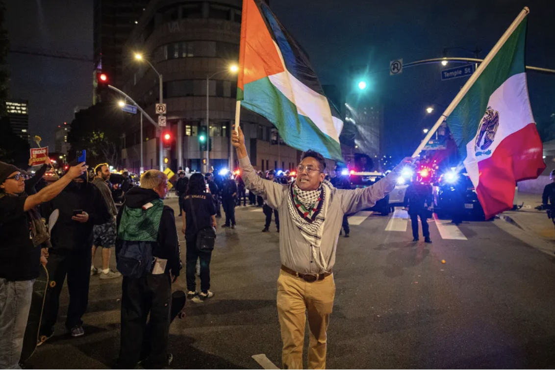Protesters outside the Metropolitan Detention Center