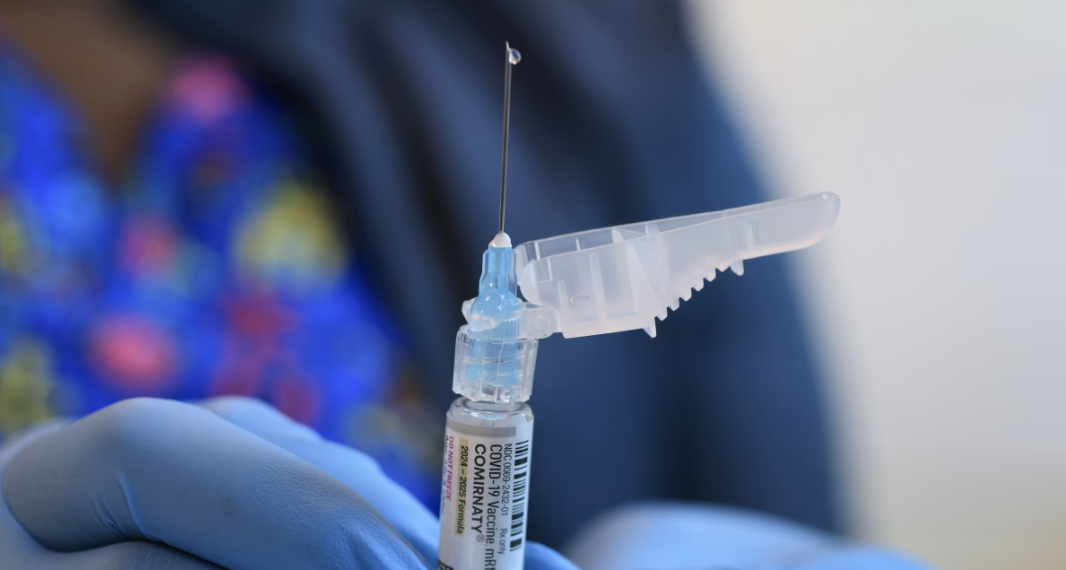 vaccine needle with drugs medicine