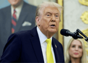 Trump speaks - Oval Office press conference