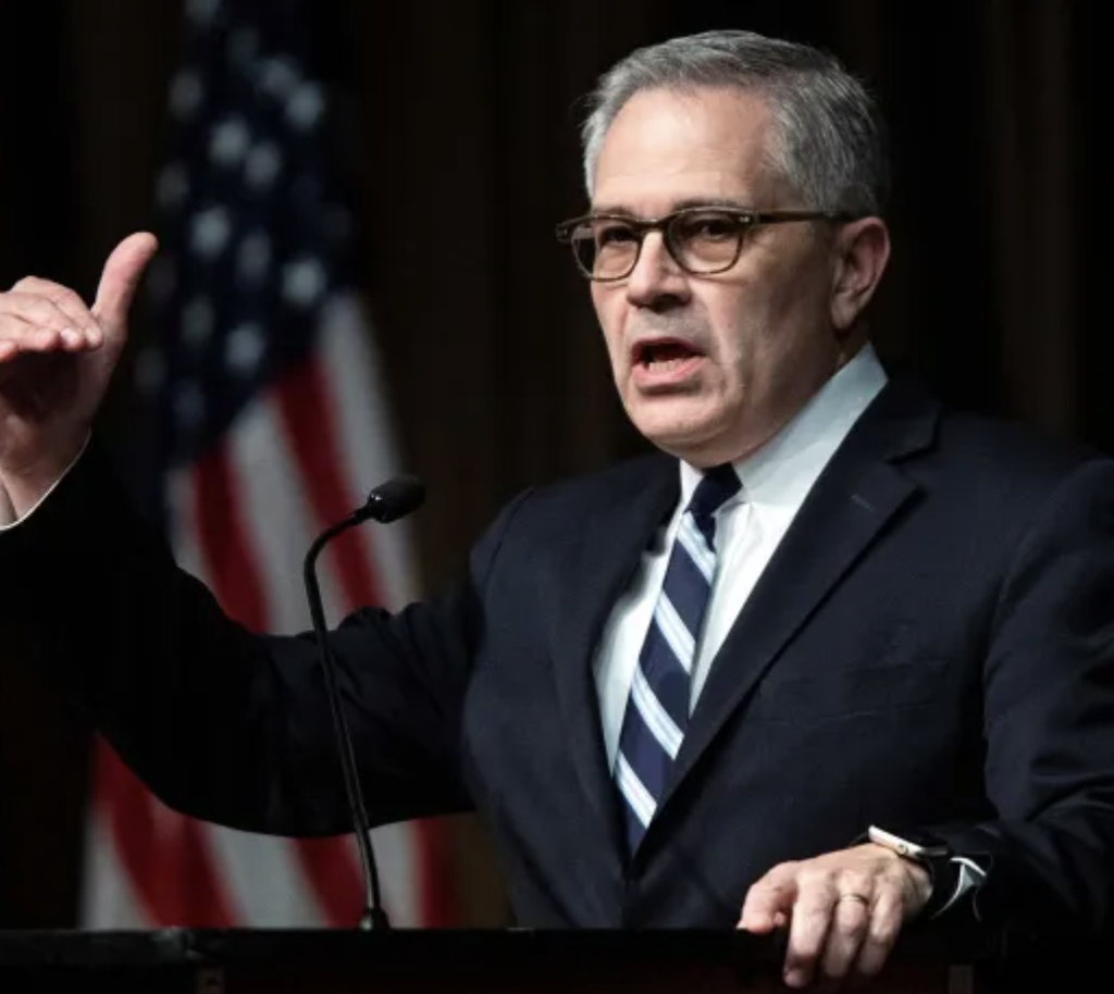 Philadelphia: ‘Hunt’ Down ‘Wannabe Nazis’ of ICE After Trump Leaves Office